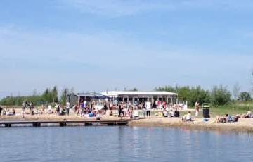 Aanbieder aan het woord - Strand Zomer