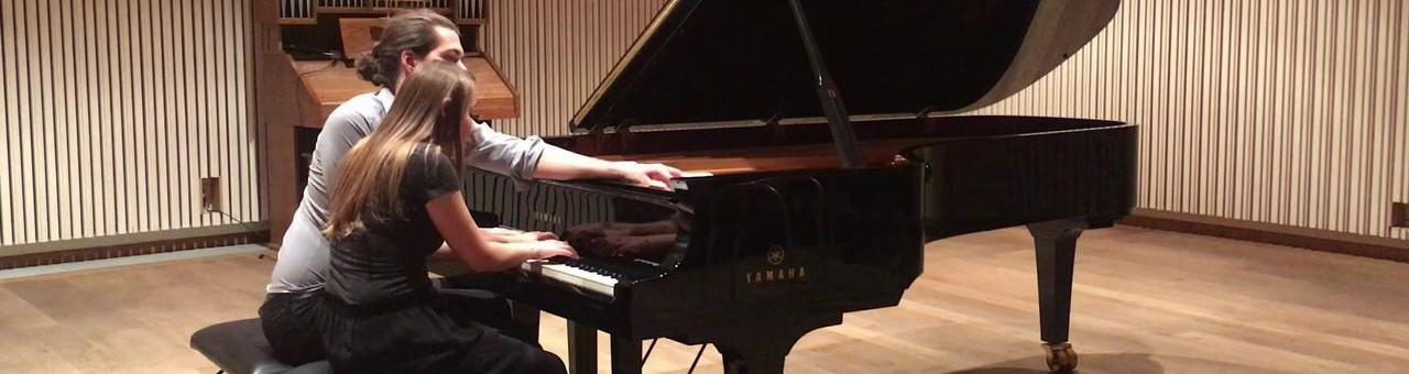 Nieuwkoop Klasssiek: Pianoduo Symbiosis