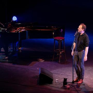 Theater: "Zeg maar ja tegen het leven" - de liedjes van Harry Bannink door  Leistra en van Baest